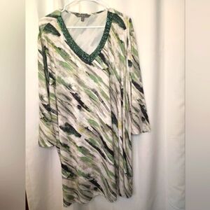 Ulla Popken Womens Green Artsy Tunic Top 24/26 Sequin Slinky Stretch Long V Neck